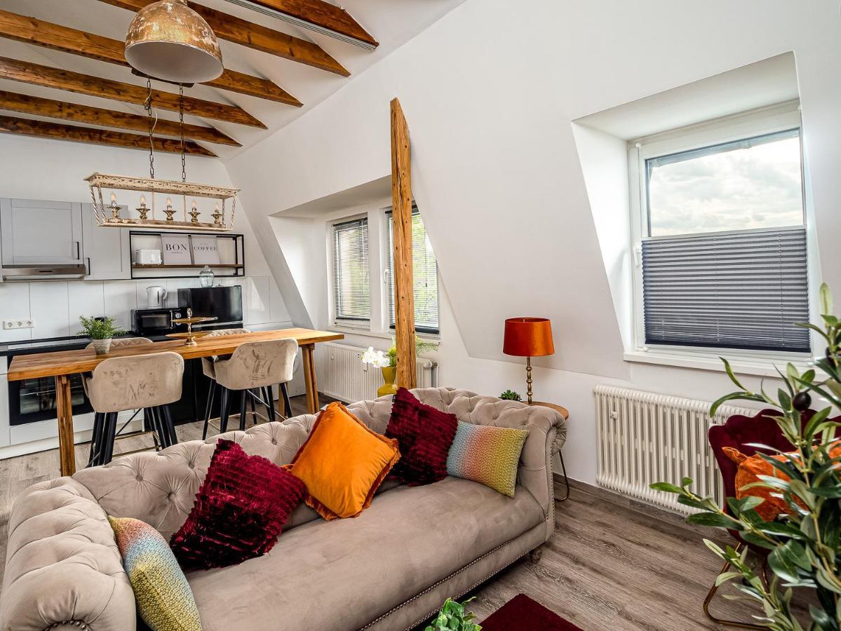 Fabelhafte Zum Wohlfuehlen Mit Junik Appartement Duisburg